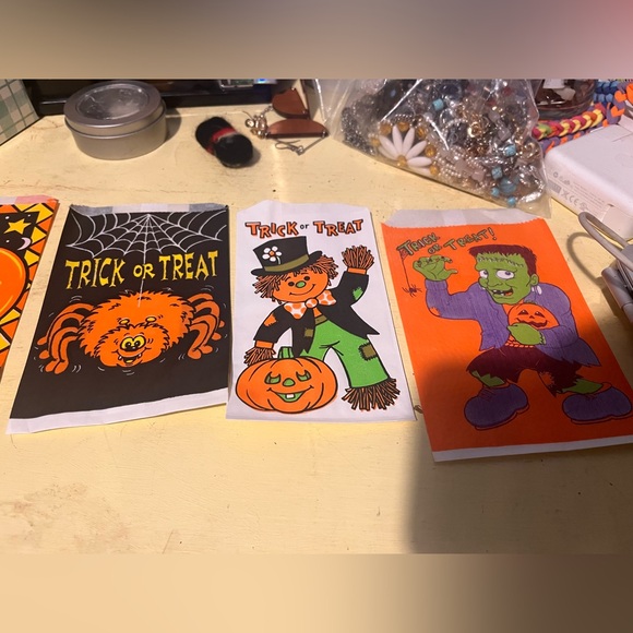 Vintage Halloween Basket craft supplies LOT - Picture 4 of 16